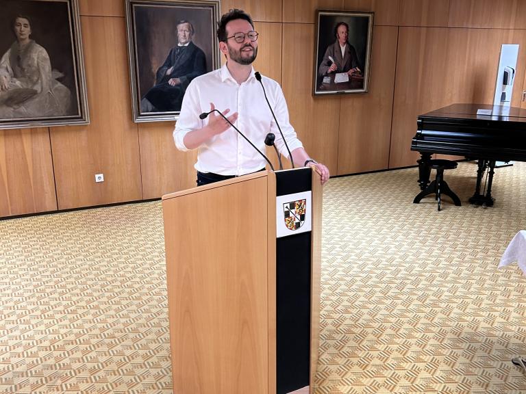 Pult
